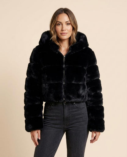Madline24 - Vivin | Plüschig Kurz Geschnitten Jacke Damen